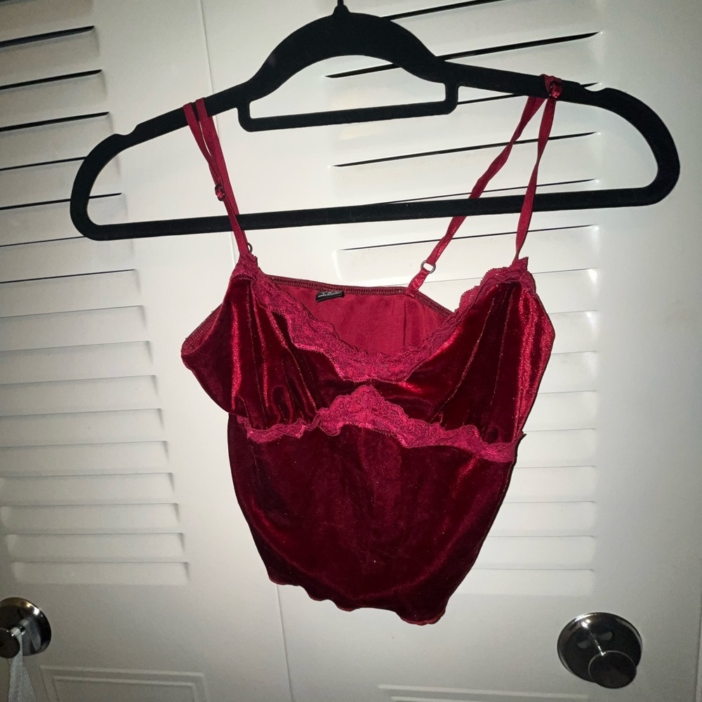 SHEIN Burgundy Velvet Lace Trim Camisole